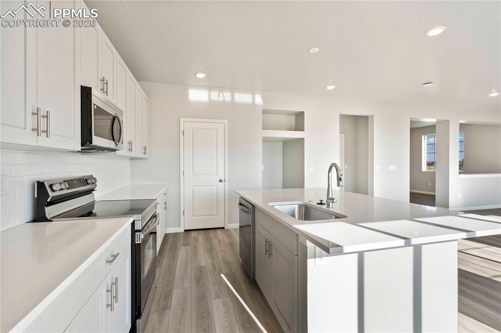 Image 17 of 24: Photos of a Model Home