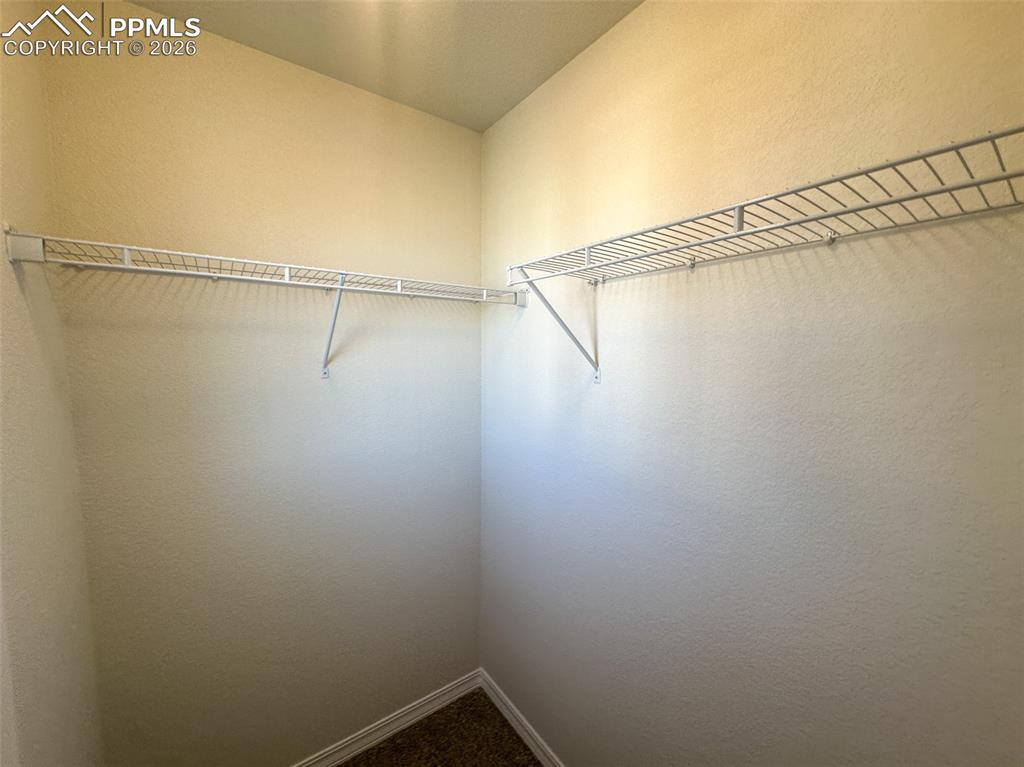 Image 26 of 34: Closet