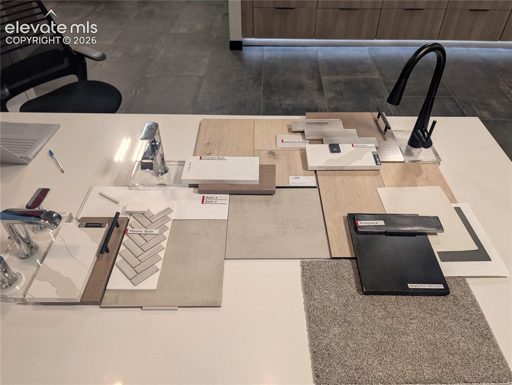 Image 2 of 2: Interior color selections