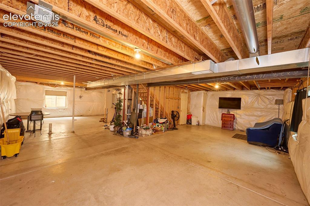 Image 17 of 20: Basement