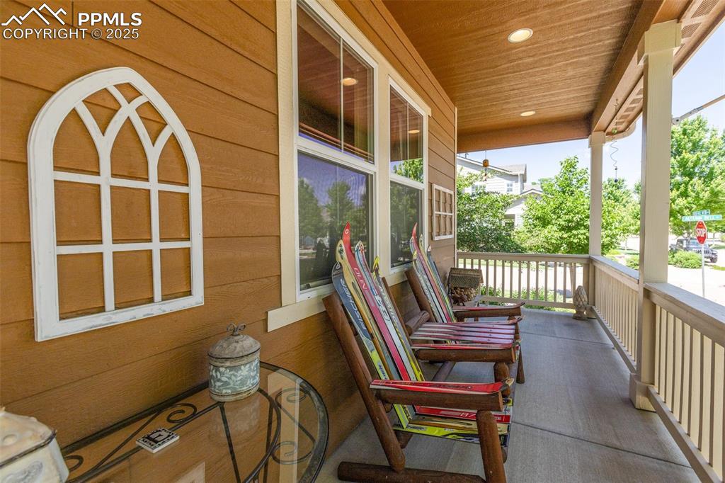 Image 44 of 50: View of covered porch