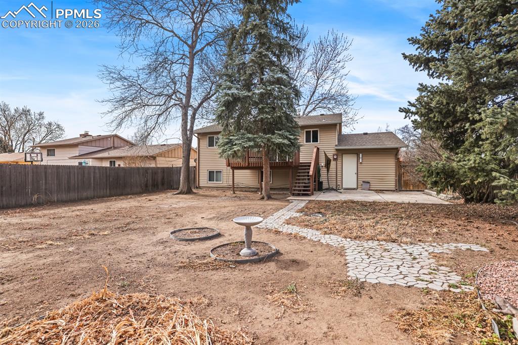 Image 34 of 37: Front of Structure