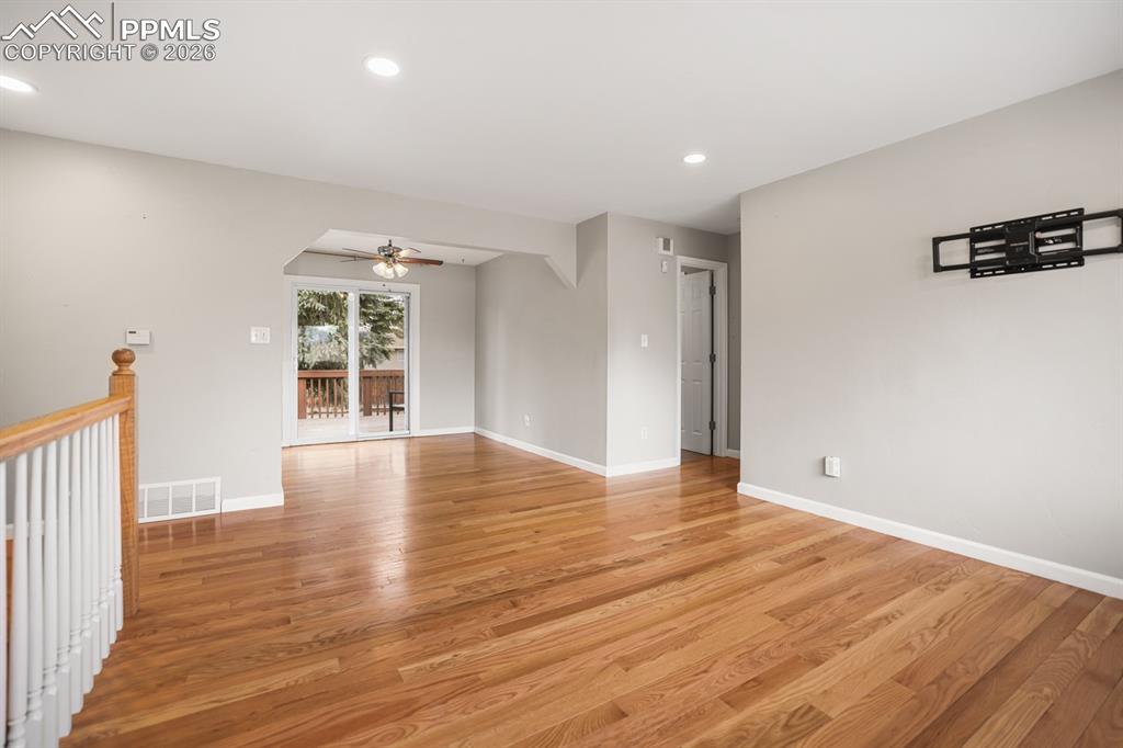 Image 4 of 37: Living Room