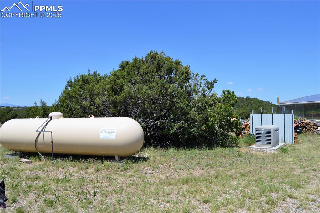 Image 39 of 50: House Propane Tank 