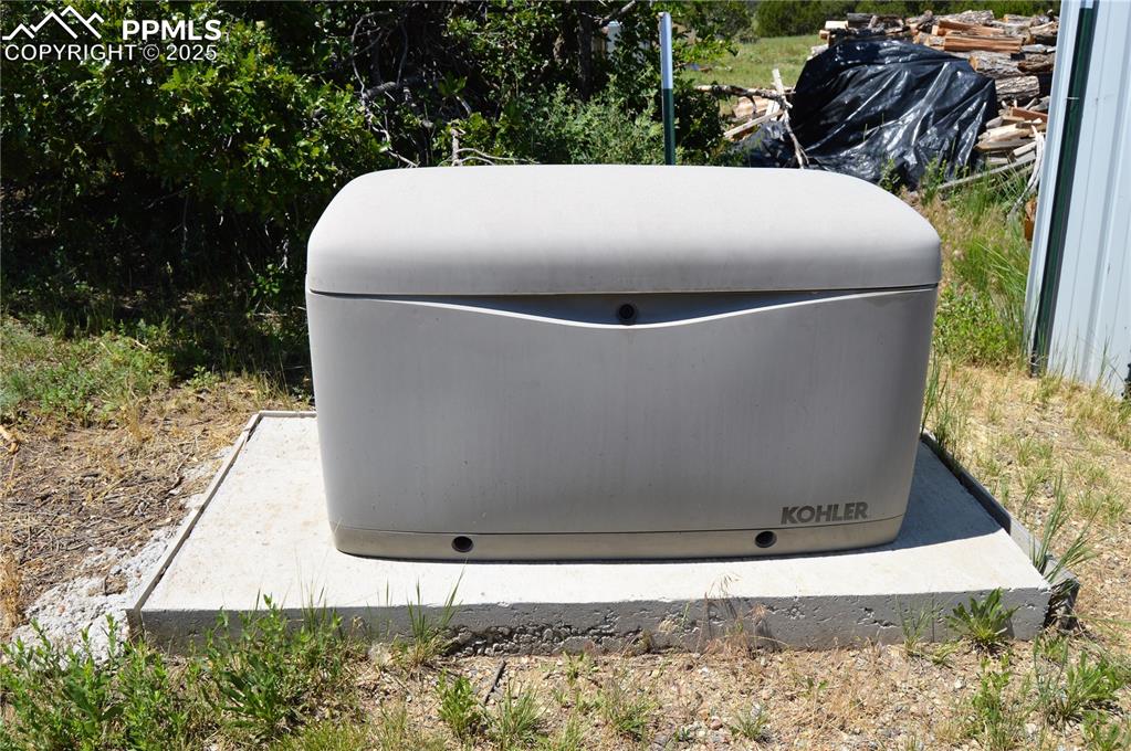 Image 40 of 50: House Generator