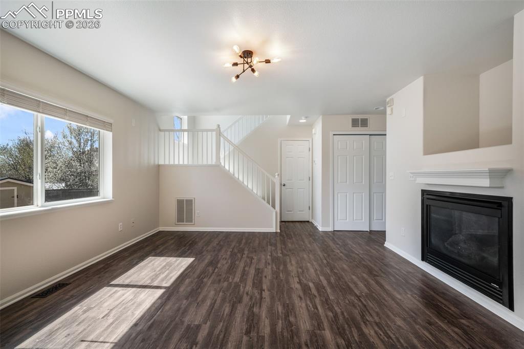 Image 19 of 46: Laundry