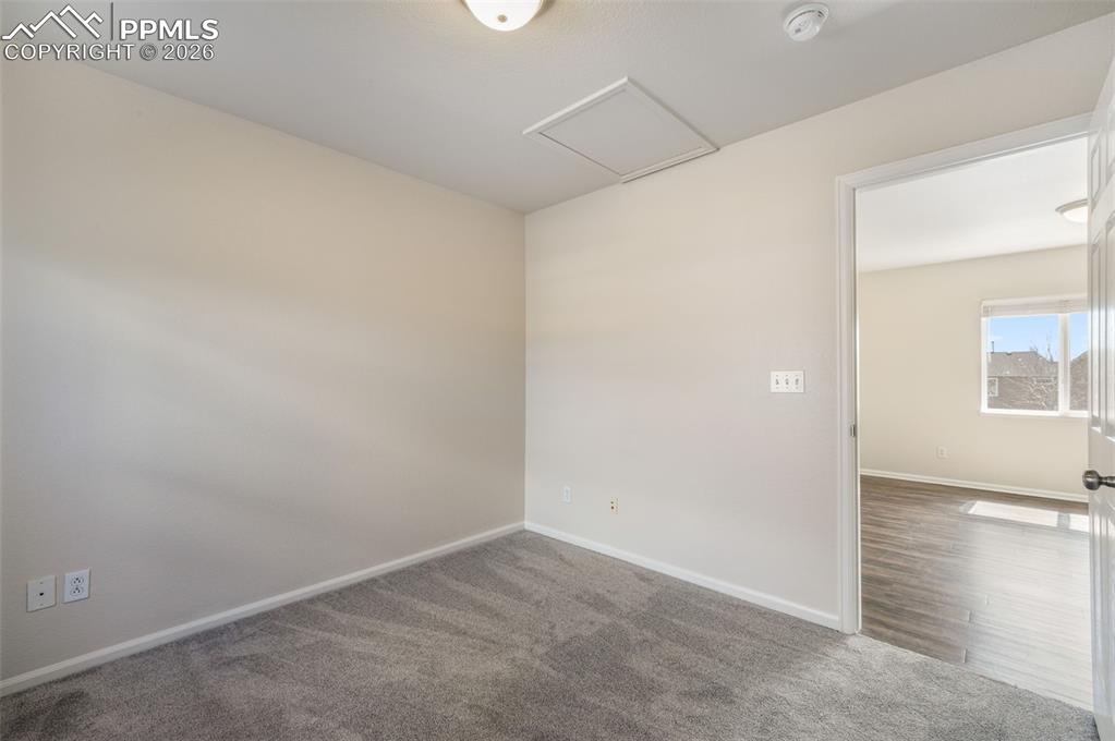 Image 29 of 46: Bedroom