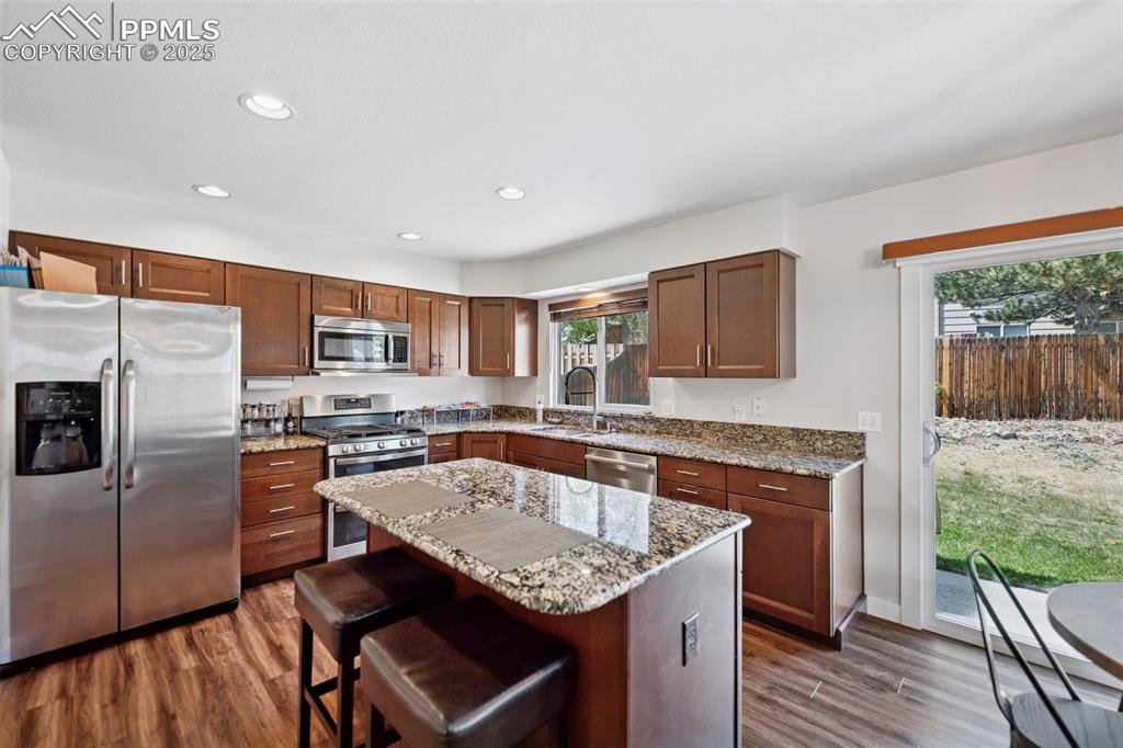 Image 2 of 27: Kitchen