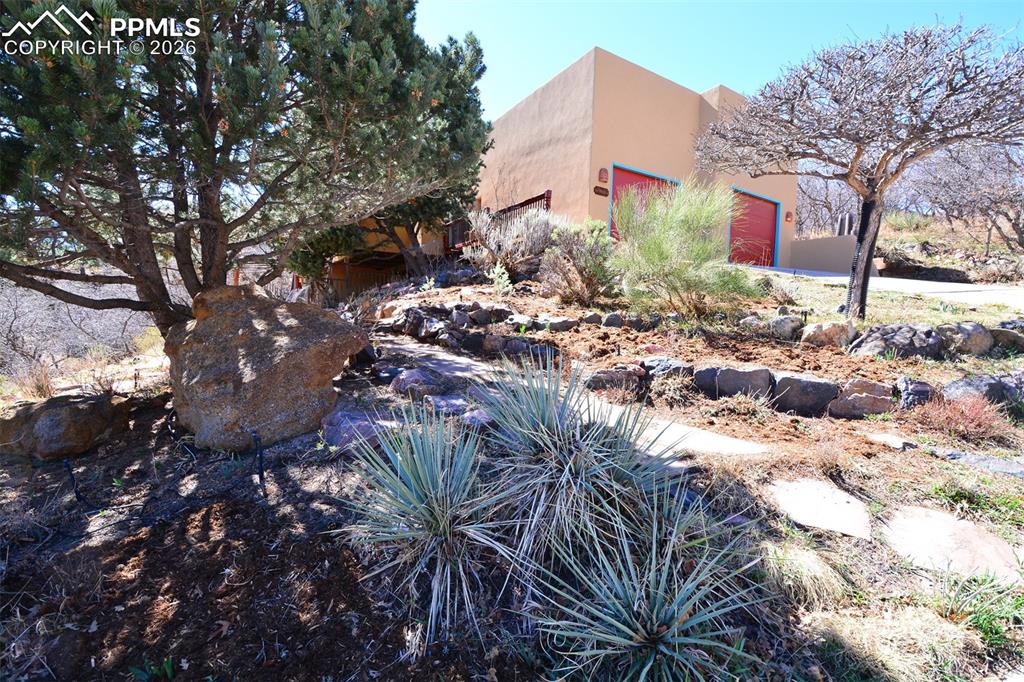 Image 1 of 32: No Description Available