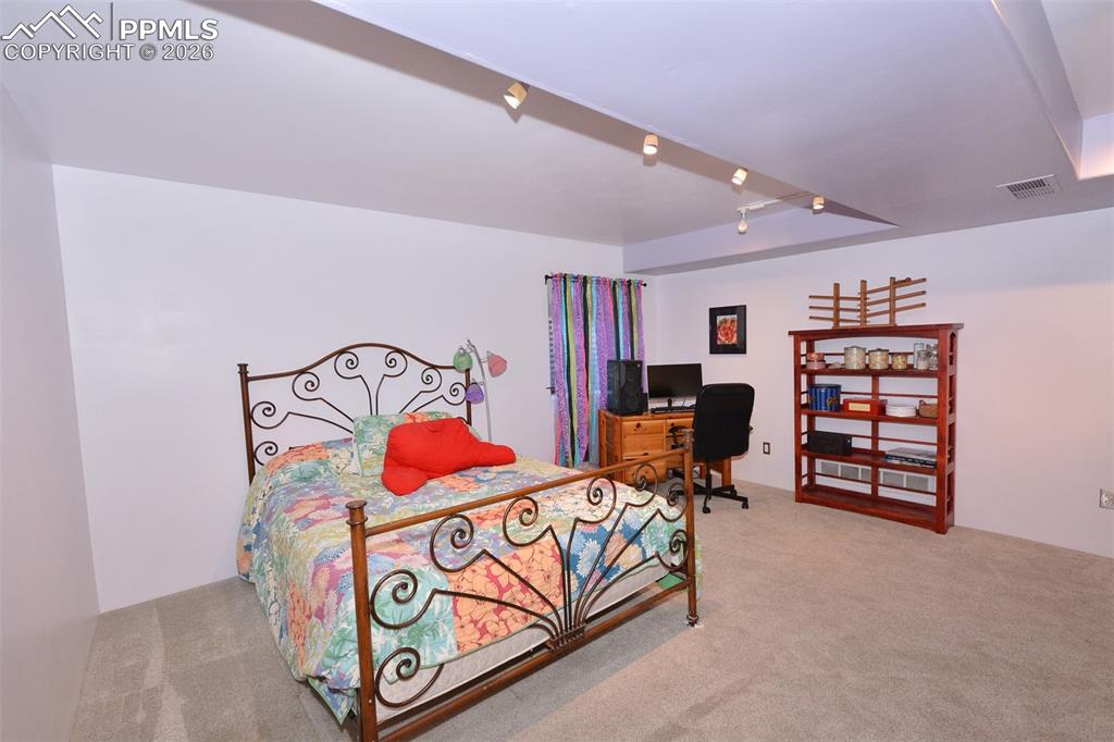 Image 22 of 32: No Description Available