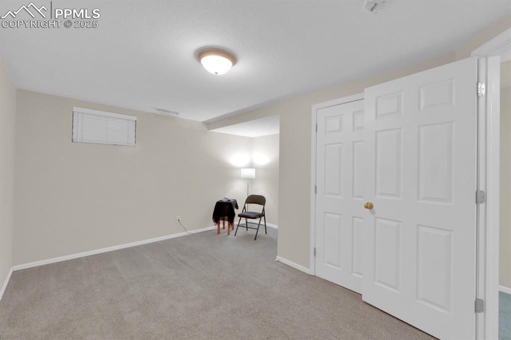 Image 27 of 47: Bedroom 3