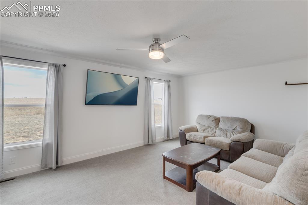 Image 17 of 34: Family Room