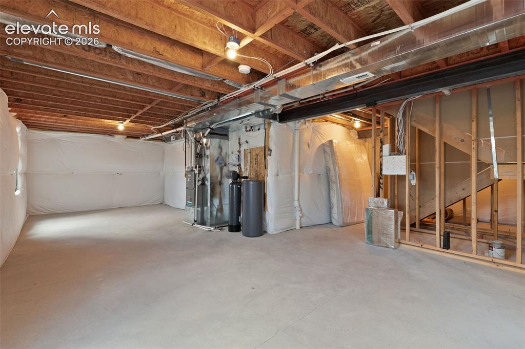Image 36 of 39: Basement