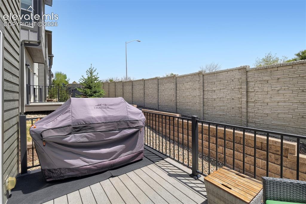 Image 6 of 29: Deck