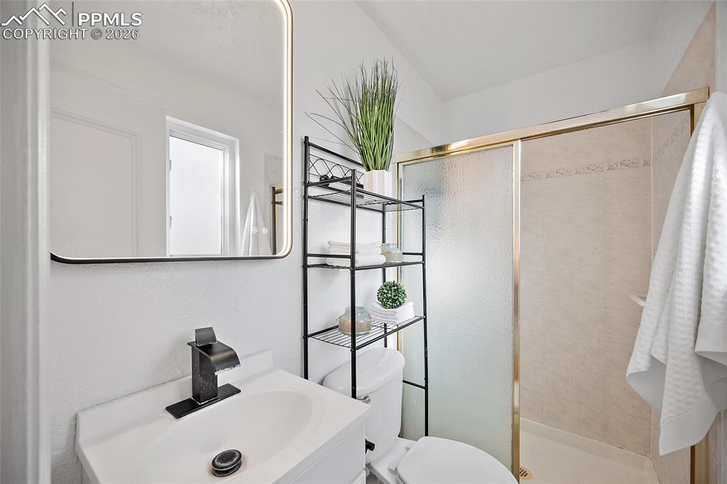 Image 16 of 42: No Description Available