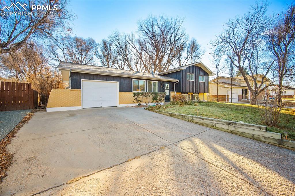 Image 42 of 42: No Description Available