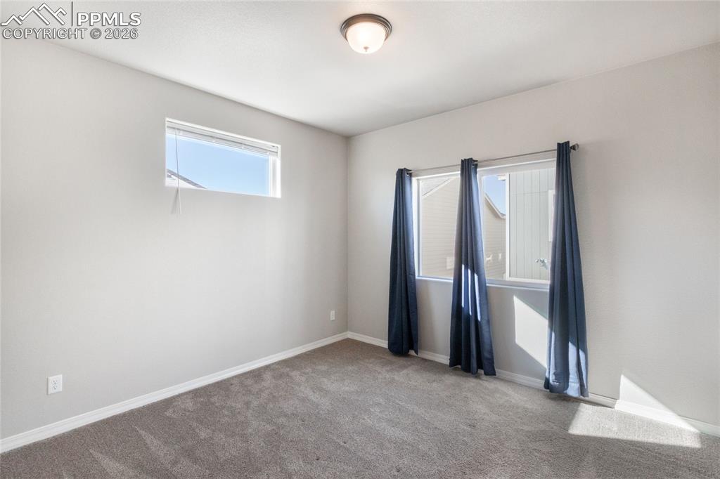 Image 25 of 37: Master Bedroom