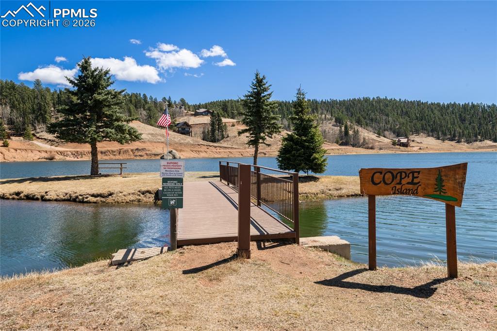 Image 38 of 48: Dock