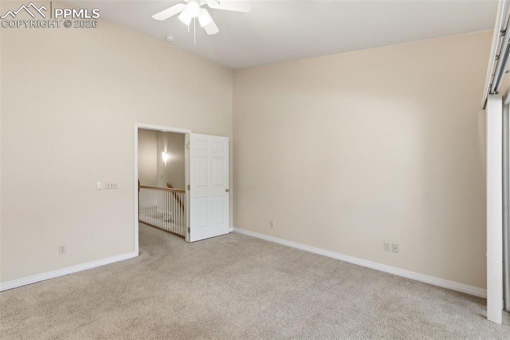 Image 23 of 44: Master Bedroom