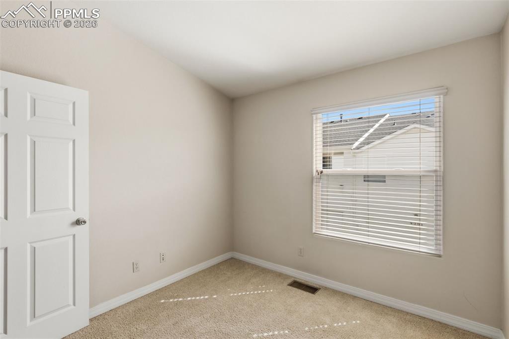 Image 31 of 44: Bedroom