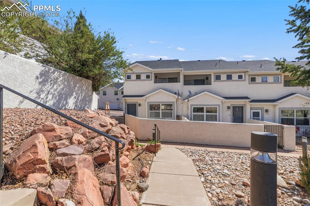 Image 4 of 44: Front of Structure