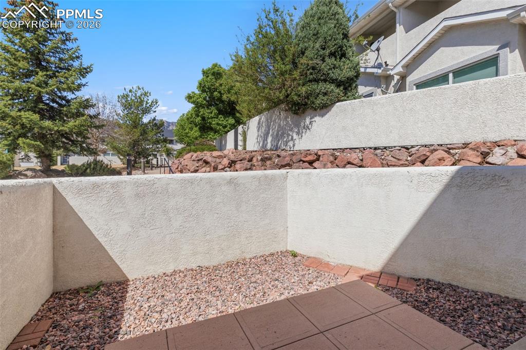 Image 41 of 44: Patio