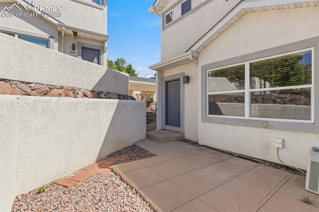 Image 42 of 44: Patio