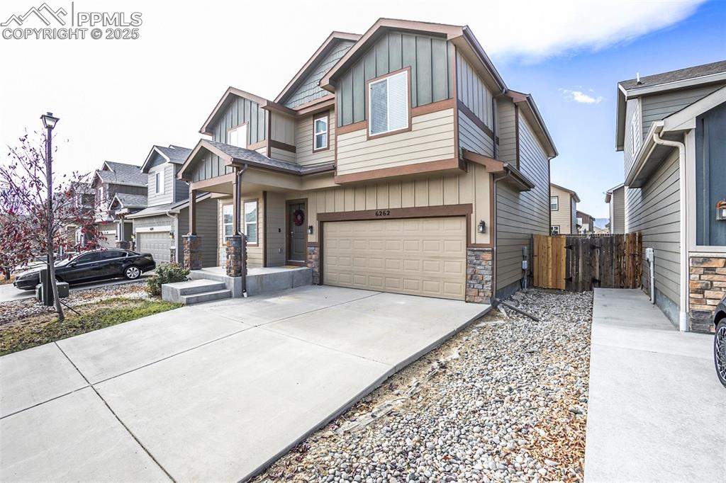 Image 25 of 26: Front of Structure