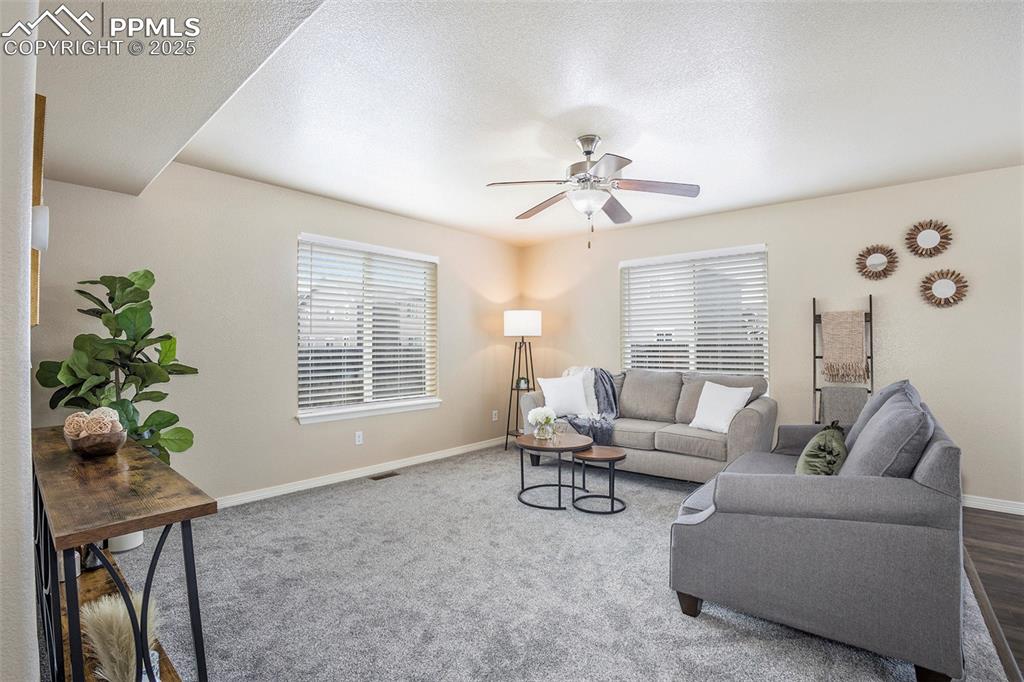 Image 6 of 26: Living Room