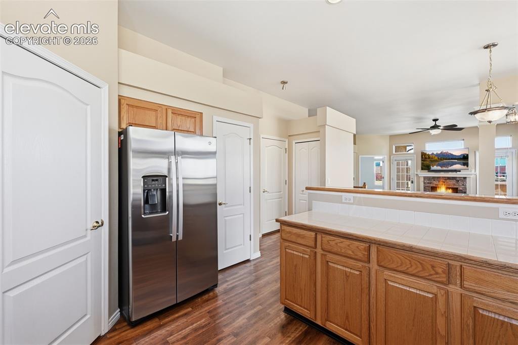 Image 13 of 31: Kitchen