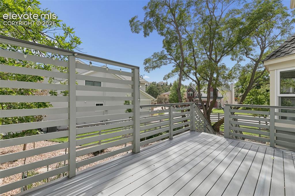 Image 42 of 49: Deck