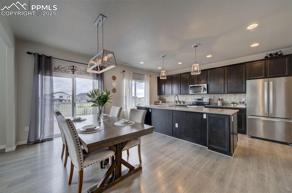 Image 12 of 48: Dining Area