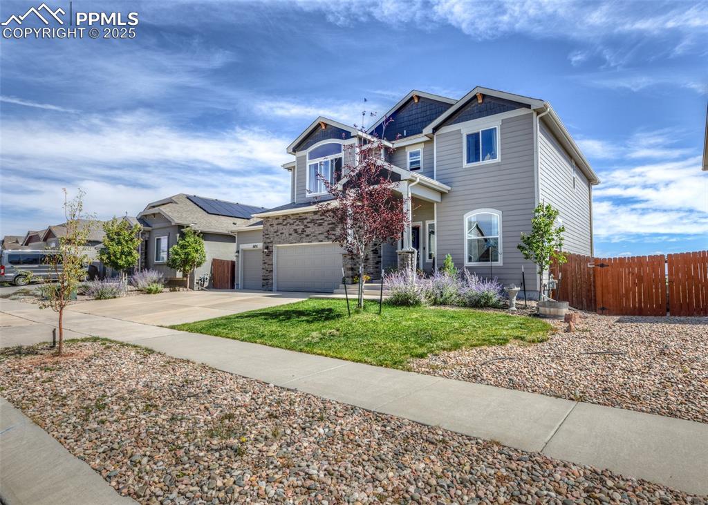 Image 2 of 48: Front of Structure