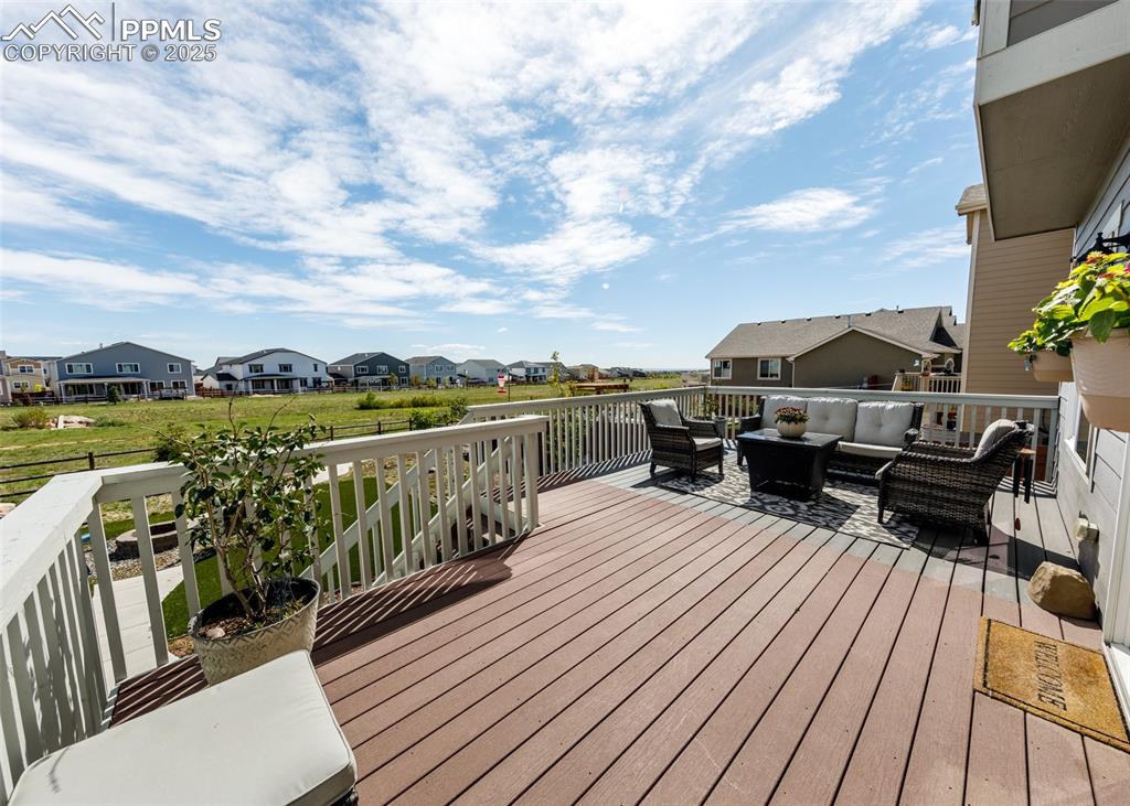 Image 42 of 48: Deck