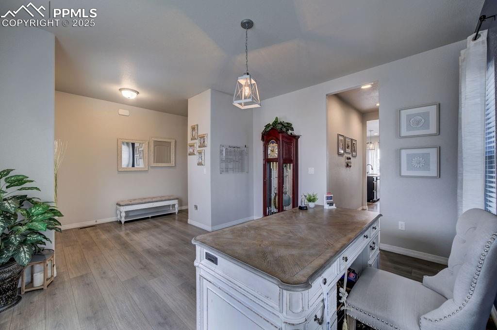 Image 6 of 48: Kitchen