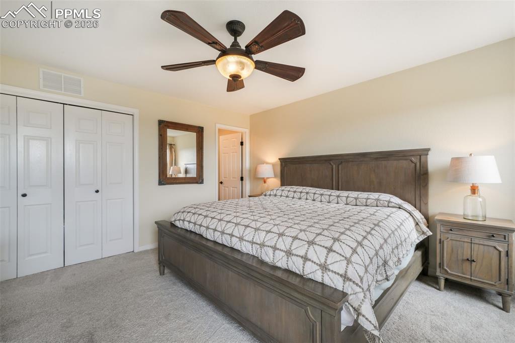 Image 22 of 50: Bedroom