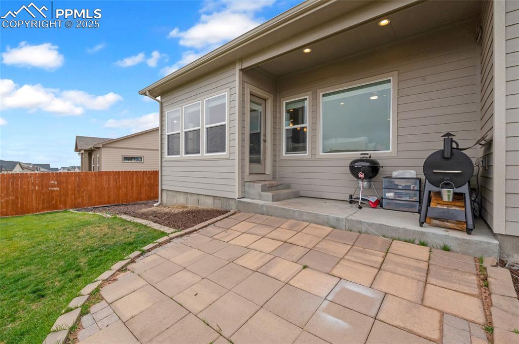 Image 34 of 35: Back of Structure