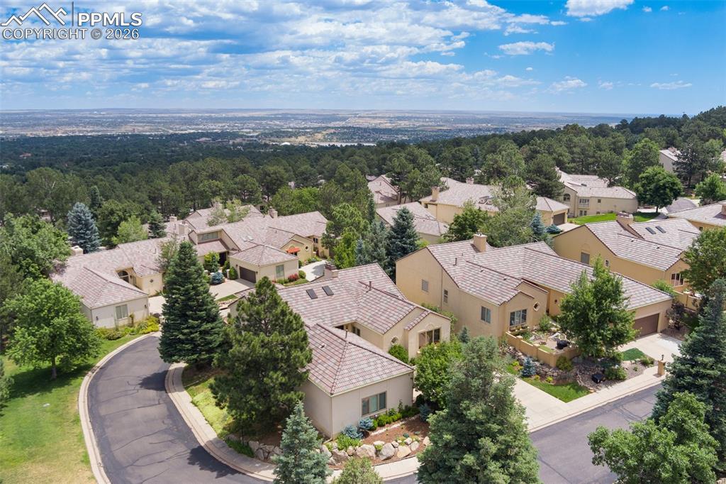 Image 49 of 50: Fabulous corner lot with breathtaking views and no neighbors on 3 sides.
