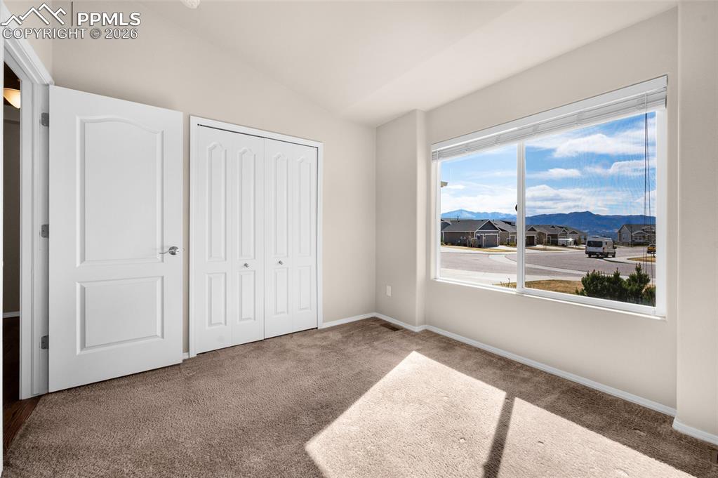 Image 23 of 44: Master Bedroom