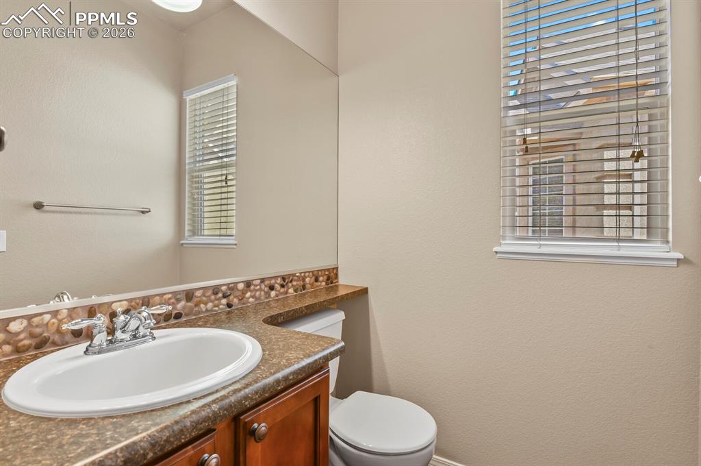 Image 24 of 42: Bathroom