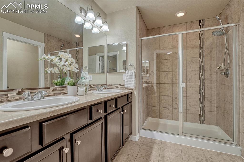 Image 27 of 50: Master Bathroom