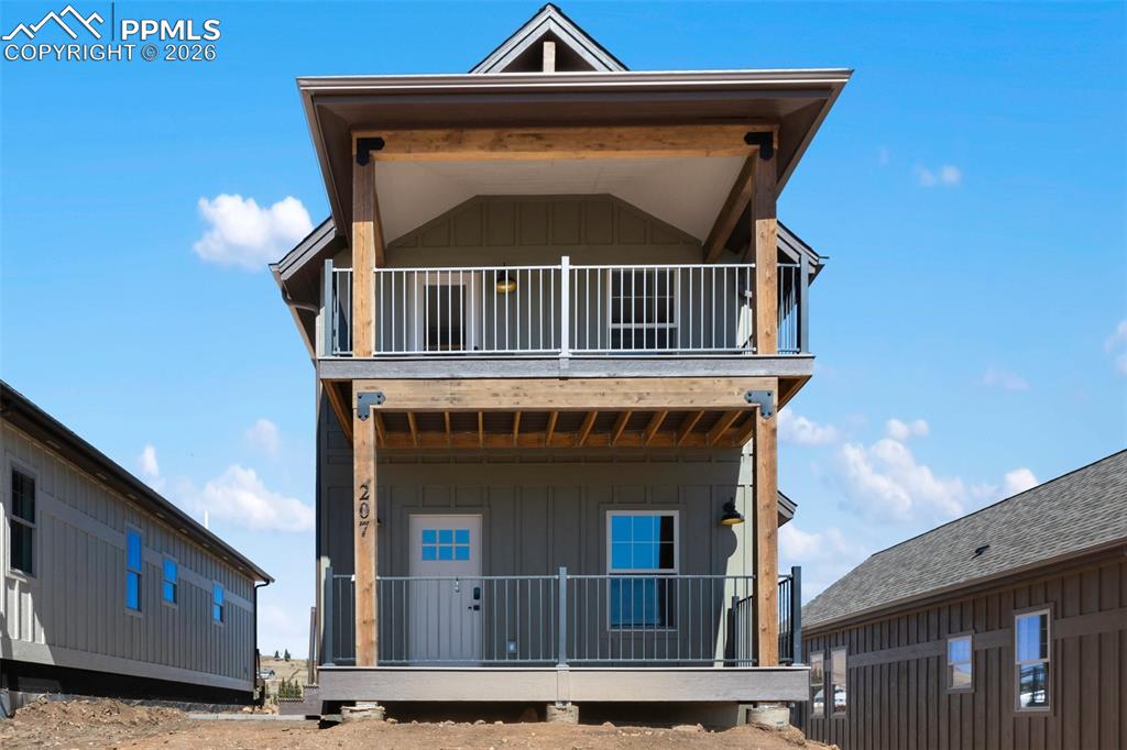 Image 25 of 25: Front of Structure