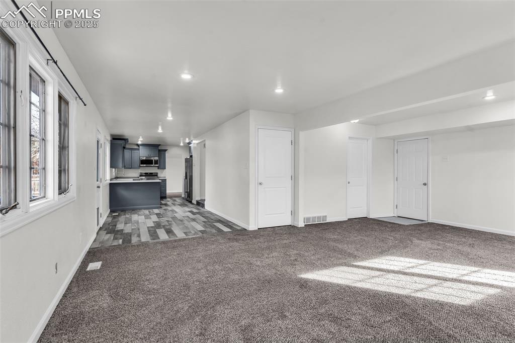 Image 20 of 50: No Description Available