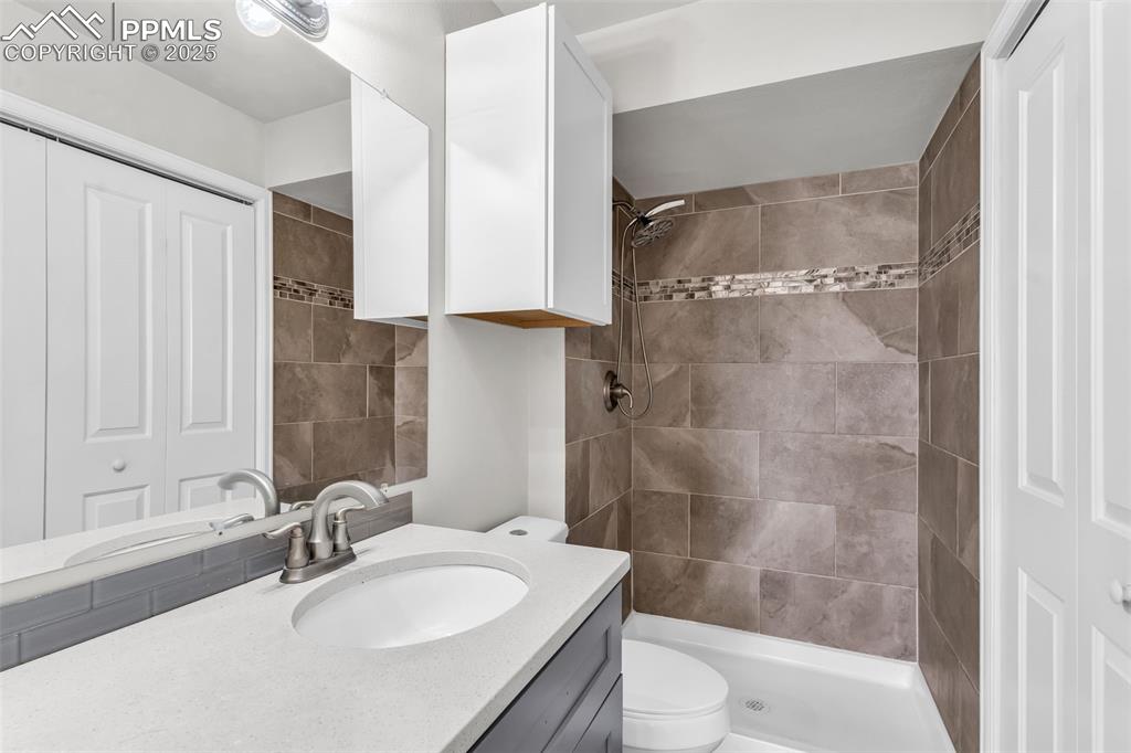 Image 29 of 50: No Description Available