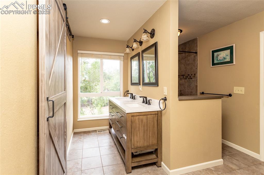 Image 21 of 43: Master Bath