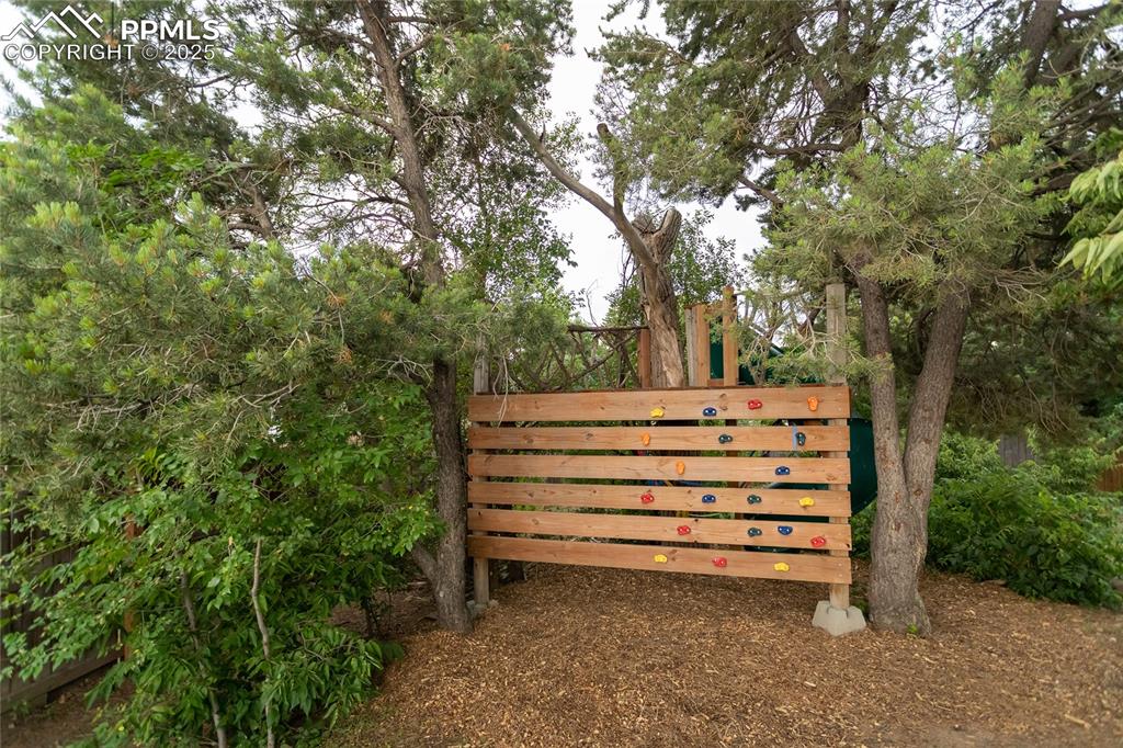 Image 37 of 43: Play Area