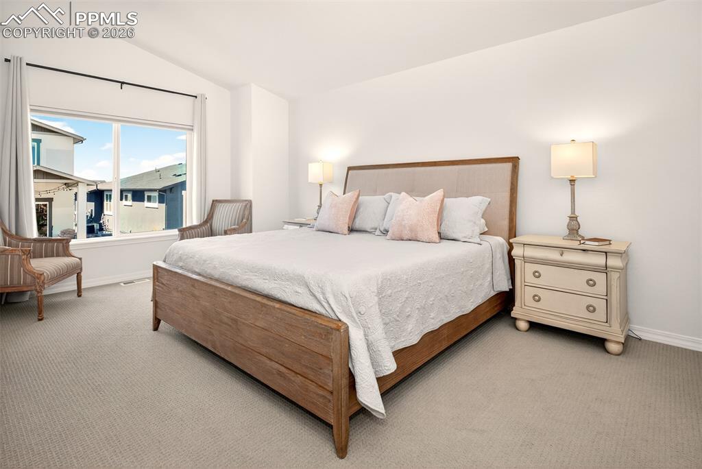 Image 19 of 48: Master Bedroom