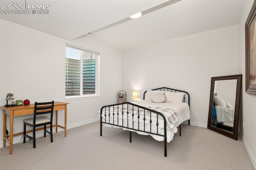 Image 33 of 48: Bedroom