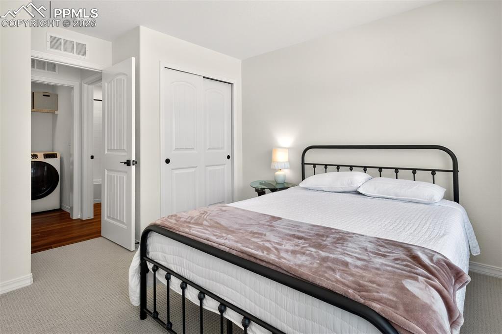 Image 35 of 48: Bedroom