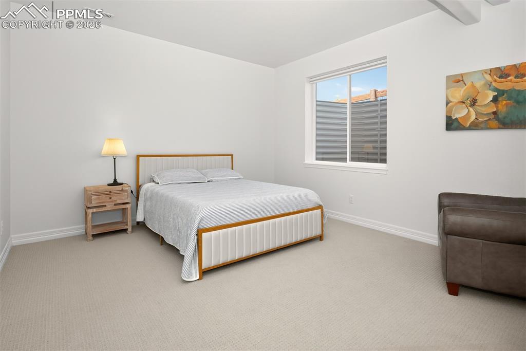 Image 39 of 48: Bedroom